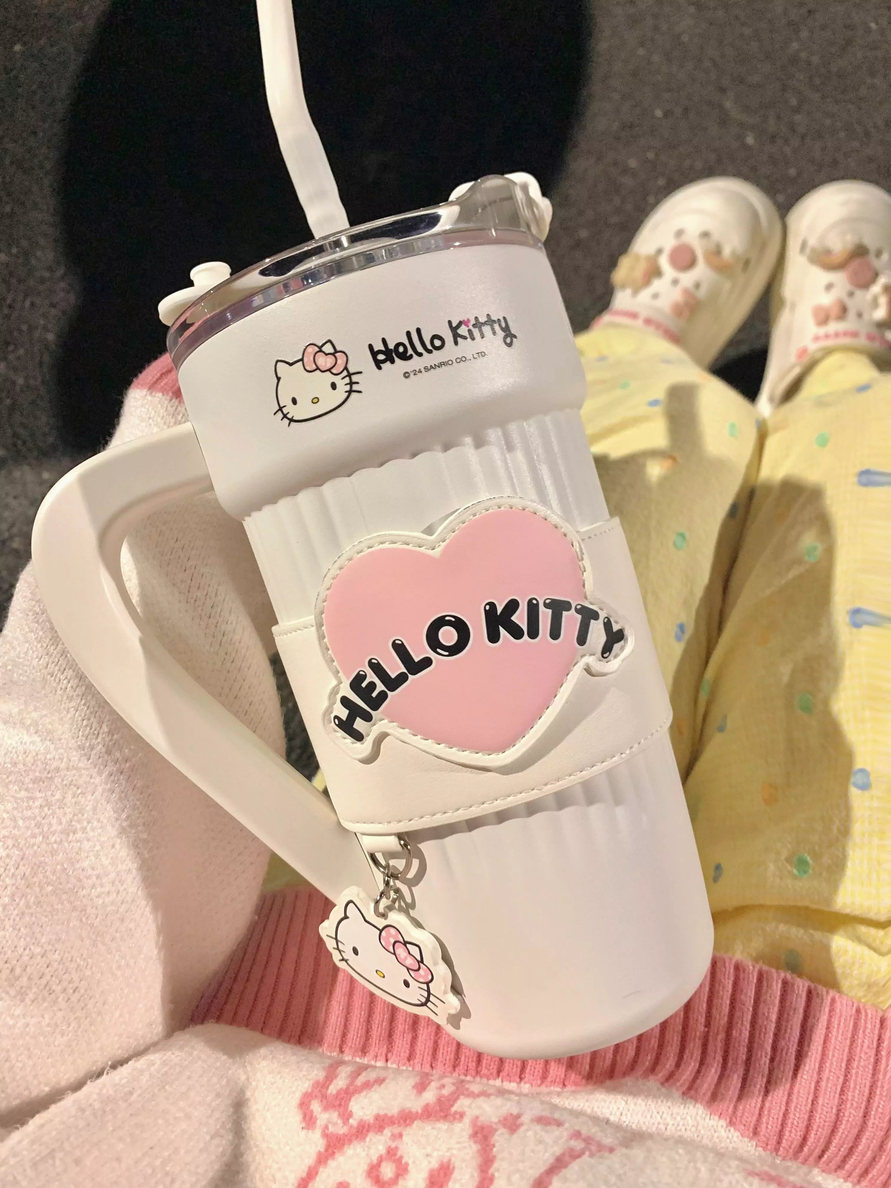Sanrio Heart Sleeve Leak-proof Tumbler 40 Oz
