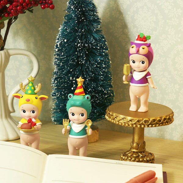 Sonny Angel Collectable Mini Cherub Figurines Christmas Dinner Series Blind Box