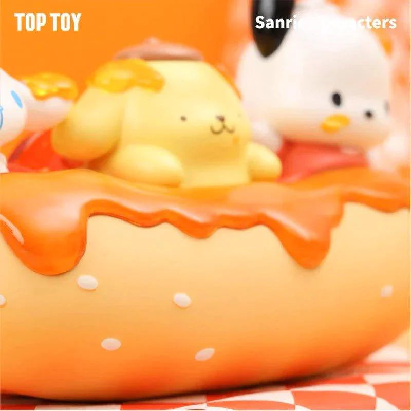 TopToy Sanrio Delicious Hotdog Figure