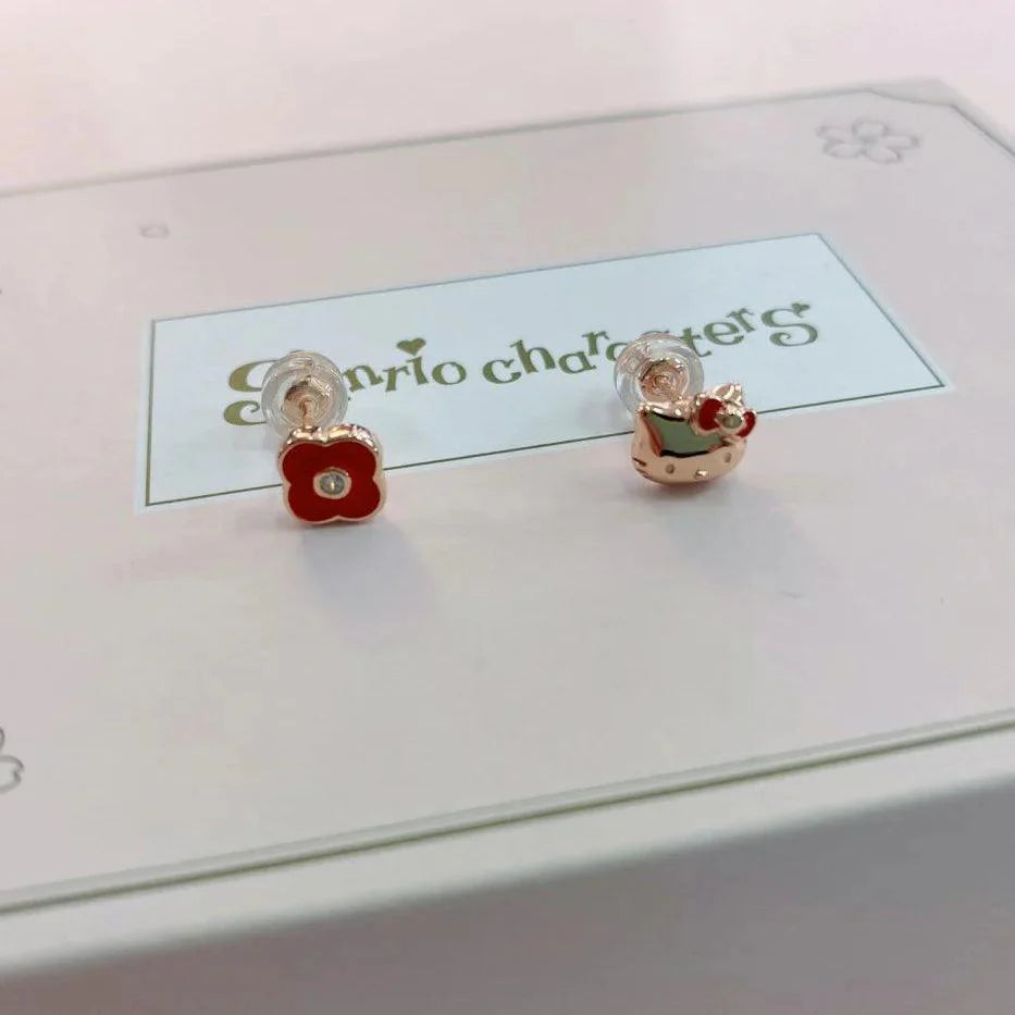 Hello Kitty Lucky Earring