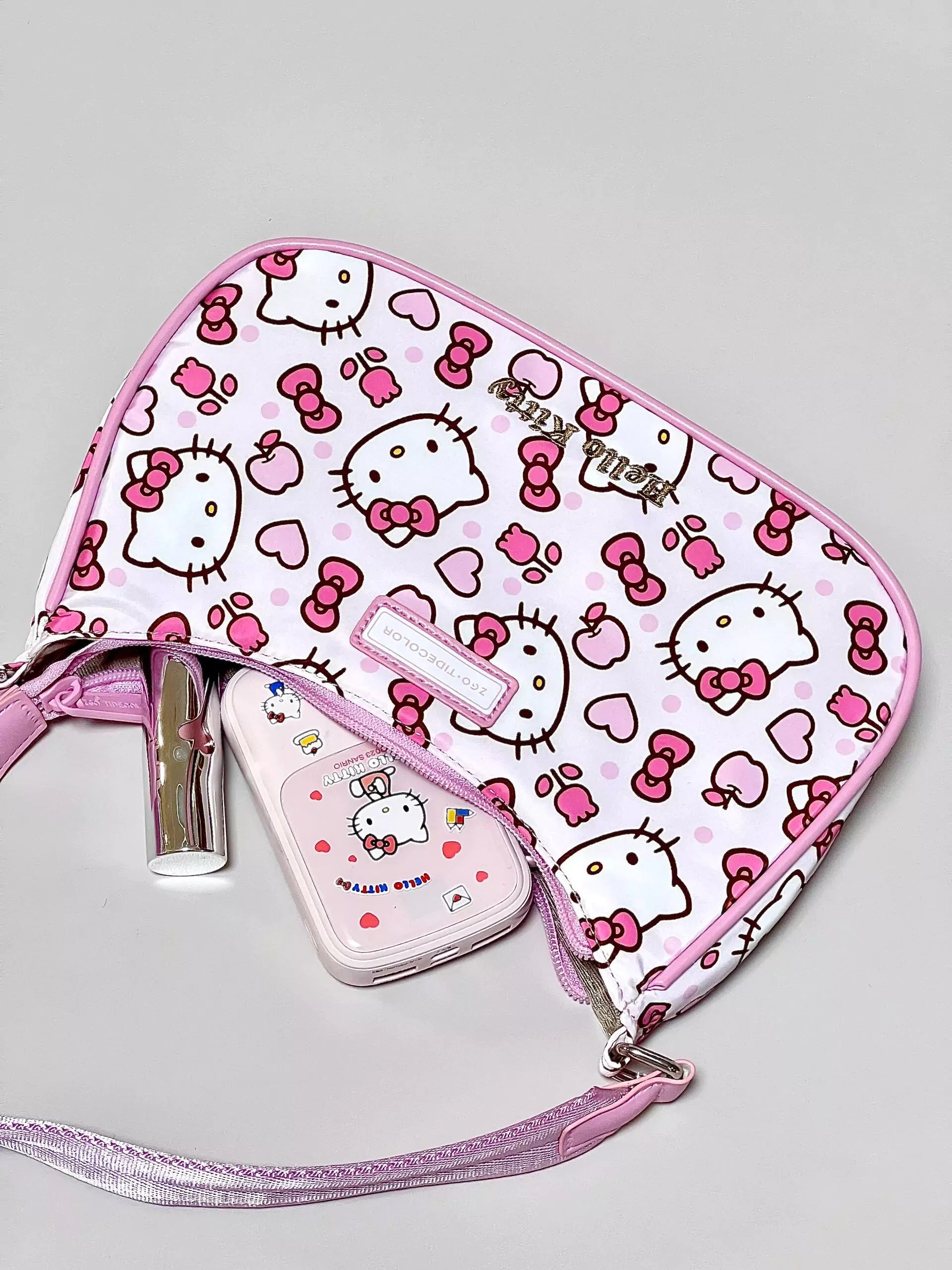 Sanrio Y2K Nylon Shoulder Bag With Gift Box